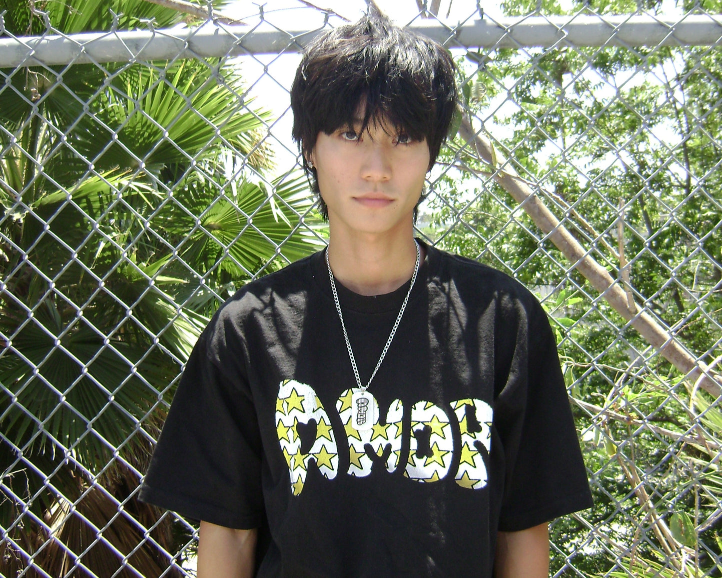 “STAR AMOR” TEE